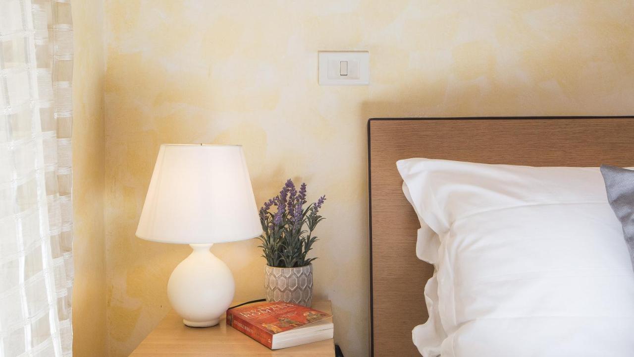 Rental In Rome Luce Apartment Kültér fotó